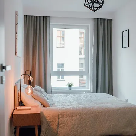 Zlote Apartamenty 36 Legnica Esterno foto